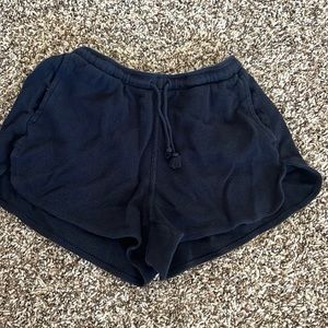 BRANDY MELVILLE SHORTS